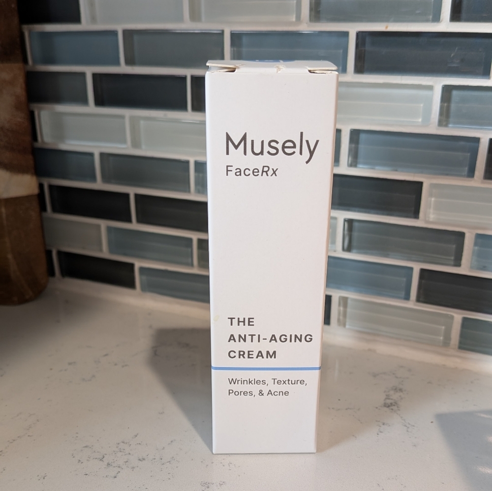 Muse FaceRx Anti-Aging Cream in White - Daily Moisturizer